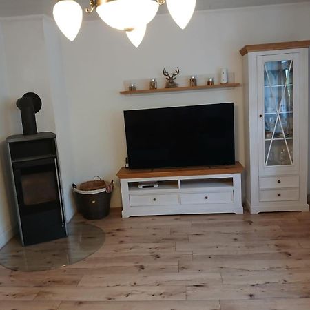 Familienfreundliches-Luxus-Bahnwaerterhaus Villa Schiltach Kültér fotó